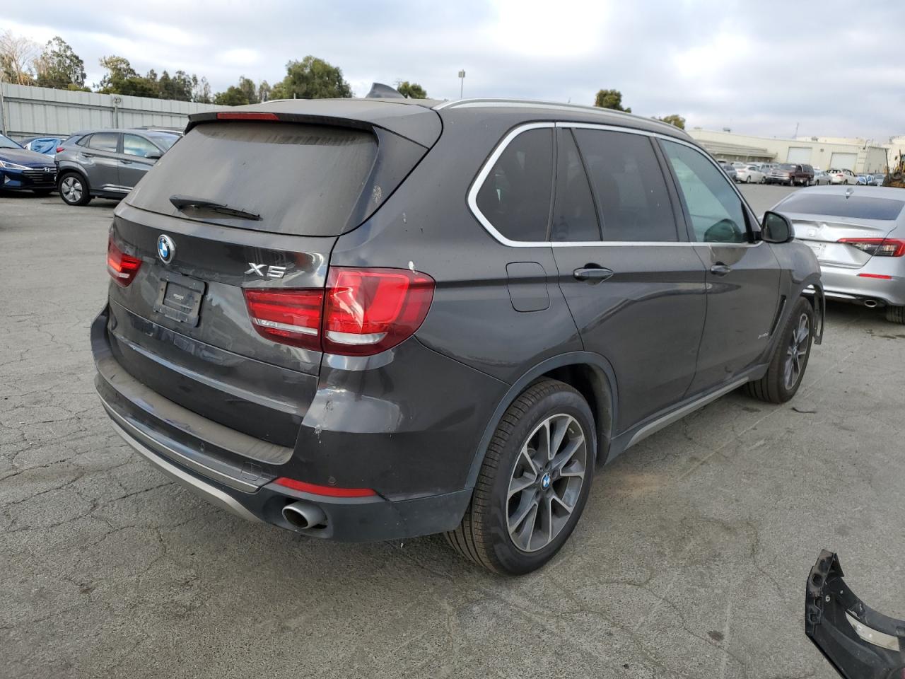 2017 BMW X5 xDrive35D VIN: 5UXKS4C35H0Y15854 Lot: 61751254