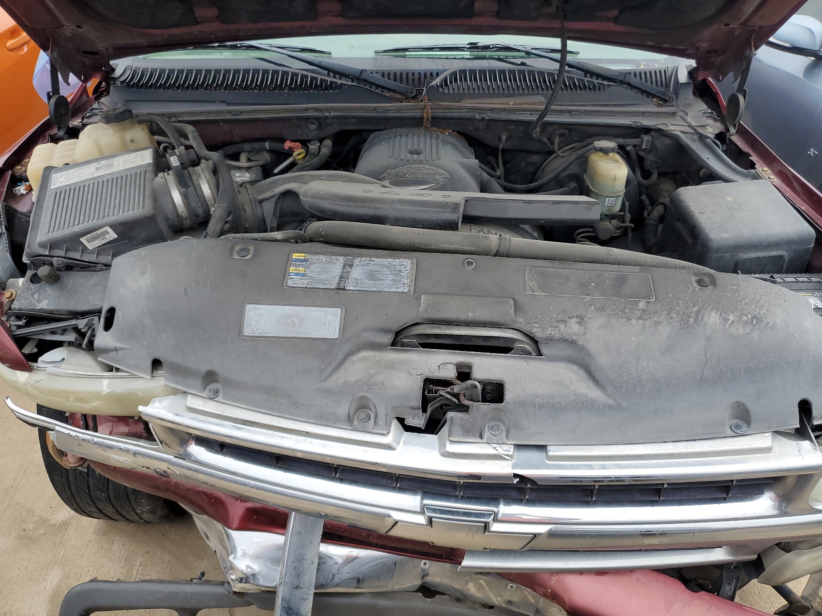 1GNEC13Z02R302830 2002 Chevrolet Tahoe C1500