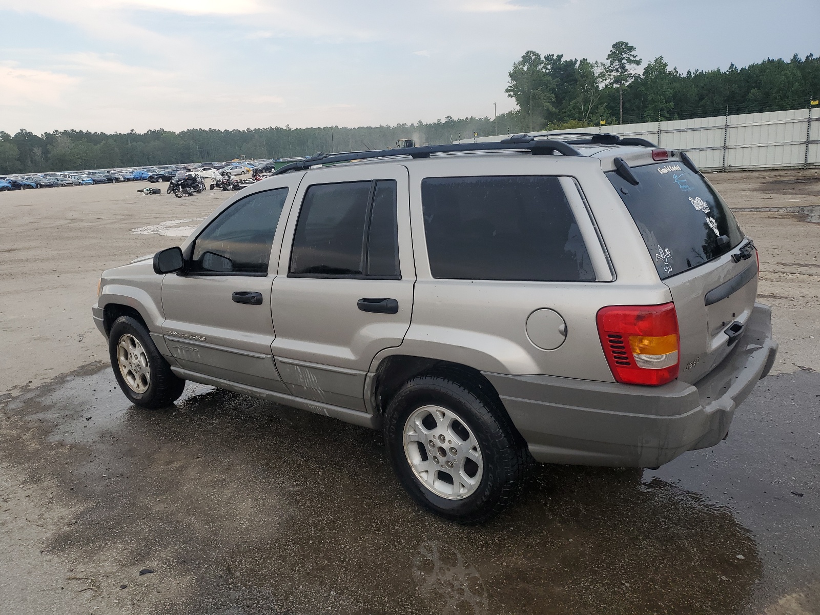 1J4G248SXYC390681 2000 Jeep Grand Cherokee Laredo