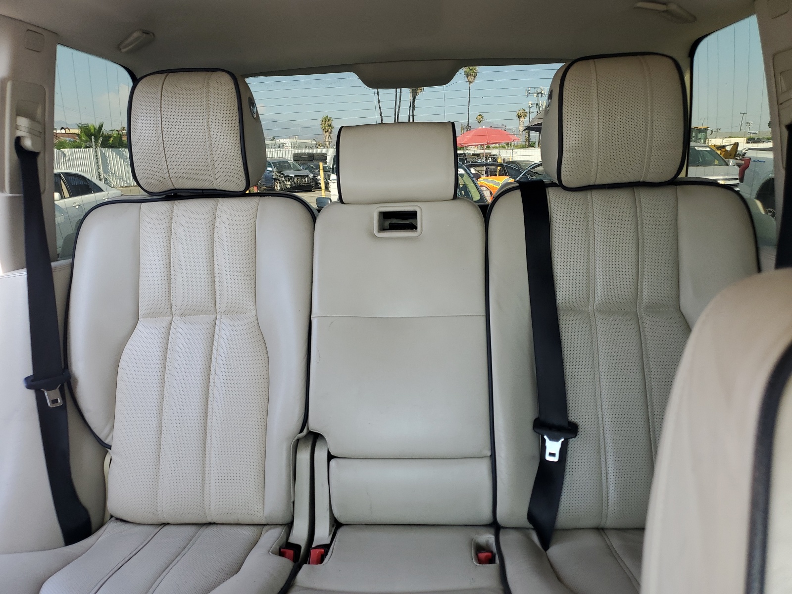 SALMF1D45BA351768 2011 Land Rover Range Rover Hse Luxury