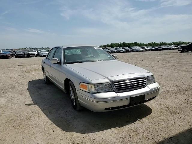 2001 Ford Crown Victoria VIN: 2FAFP73W71X114603 Lot: 63426054