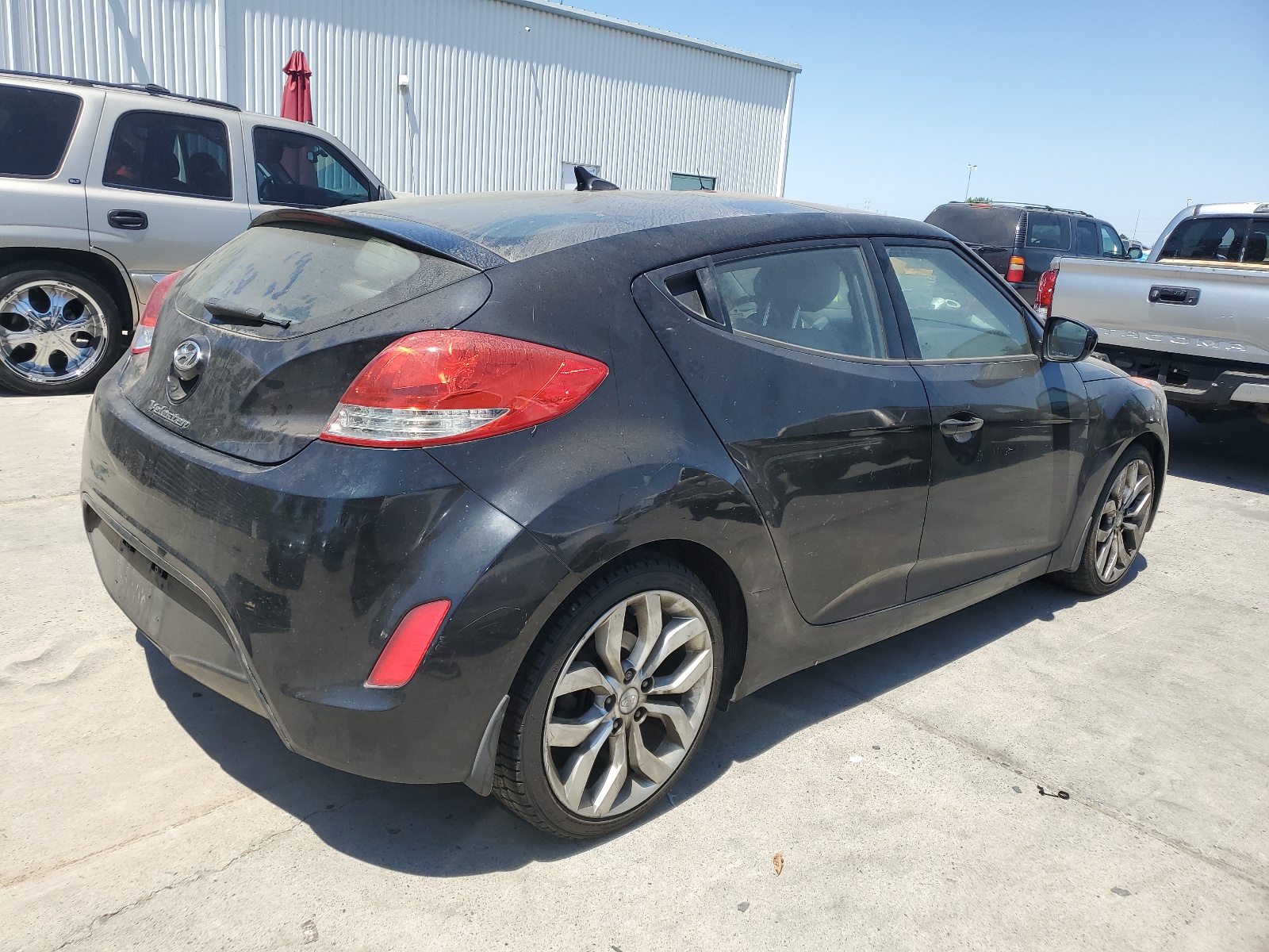 2013 Hyundai Veloster vin: KMHTC6AD9DU172255