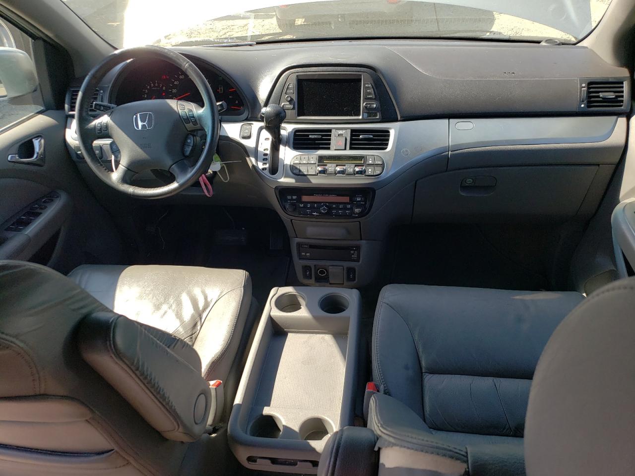 2010 Honda Odyssey Touring VIN: 5FNRL3H92AB041834 Lot: 62557494