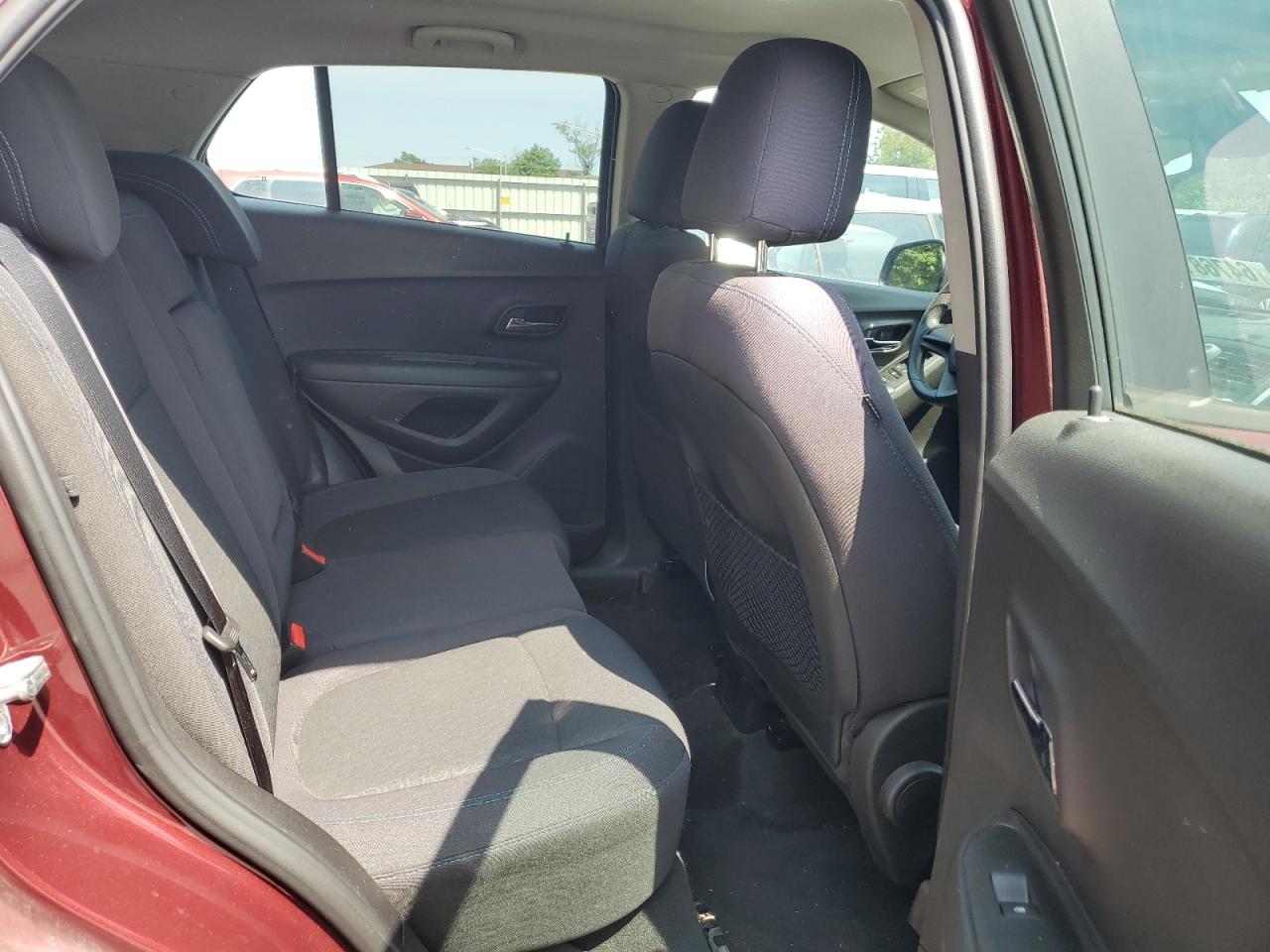 2016 Chevrolet Trax Ls VIN: 3GNCJKSB2GL172345 Lot: 64768154