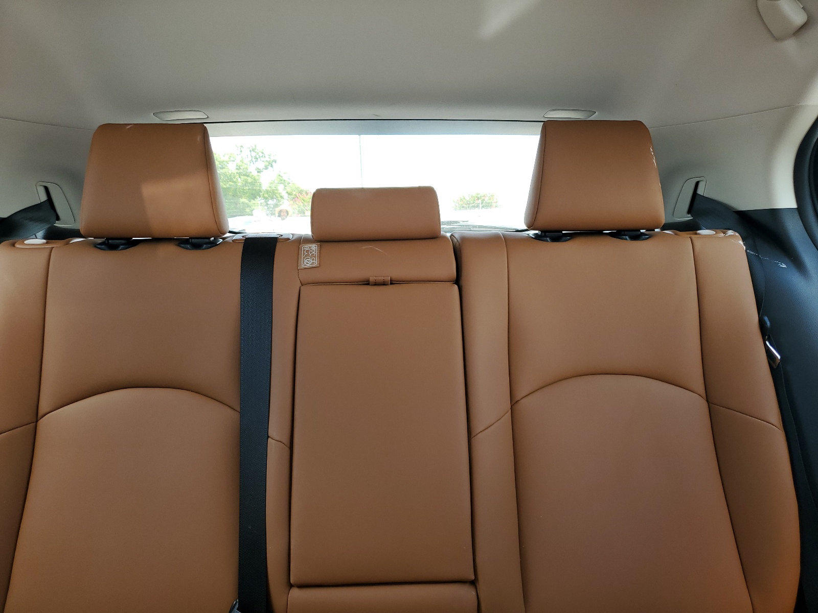 JTHX3JBH6M2036749 2021 Lexus Ux 200