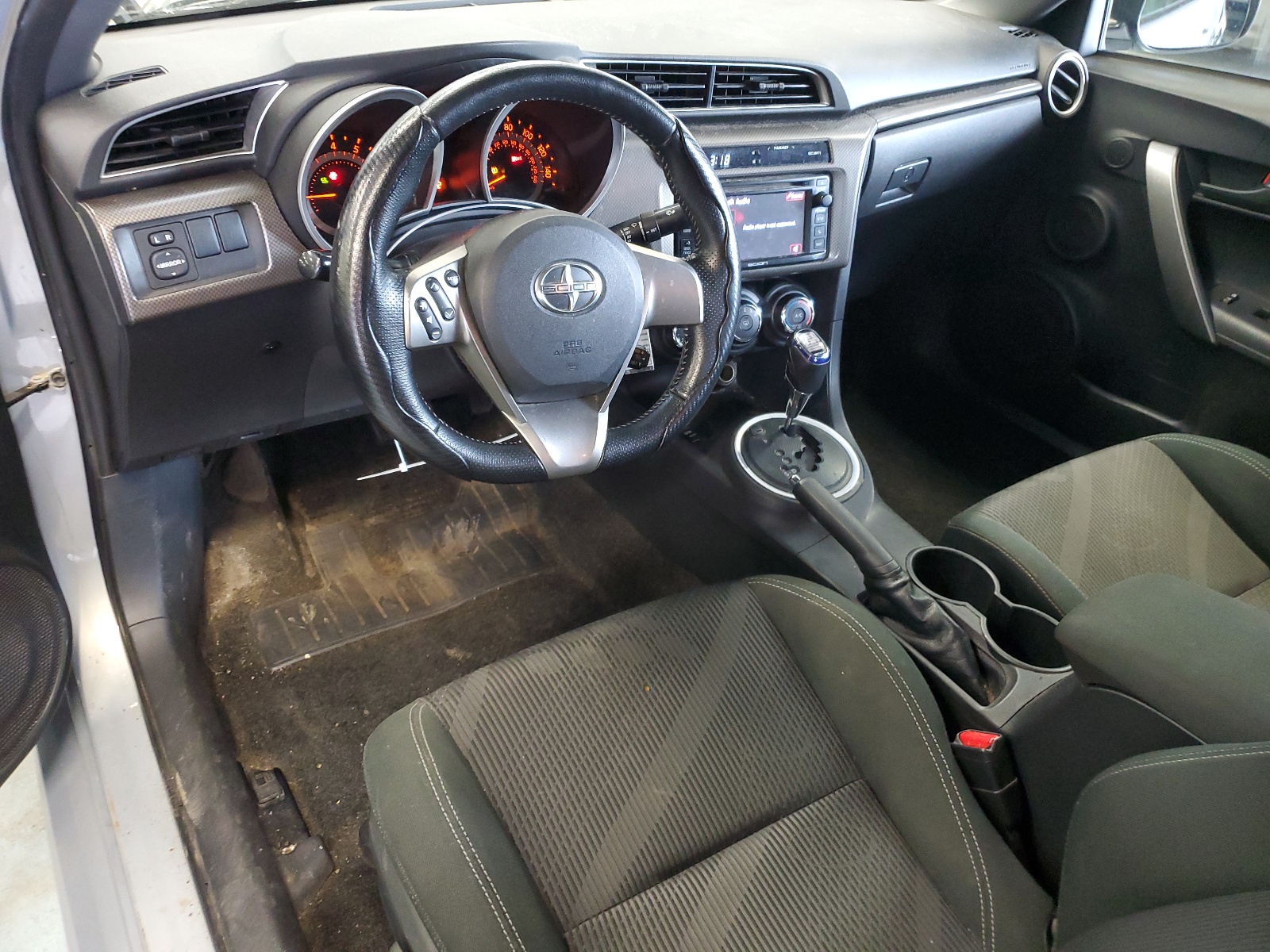 2014 Toyota Scion Tc vin: JTKJF5C72E3074446