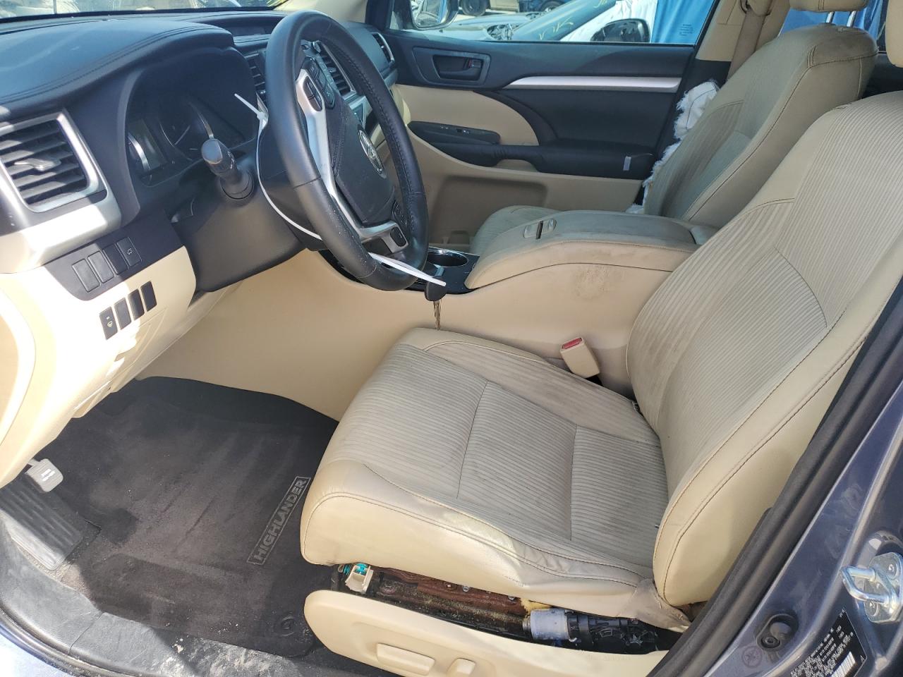 2015 Toyota Highlander Le VIN: 5TDZKRFH2FS067420 Lot: 63185484