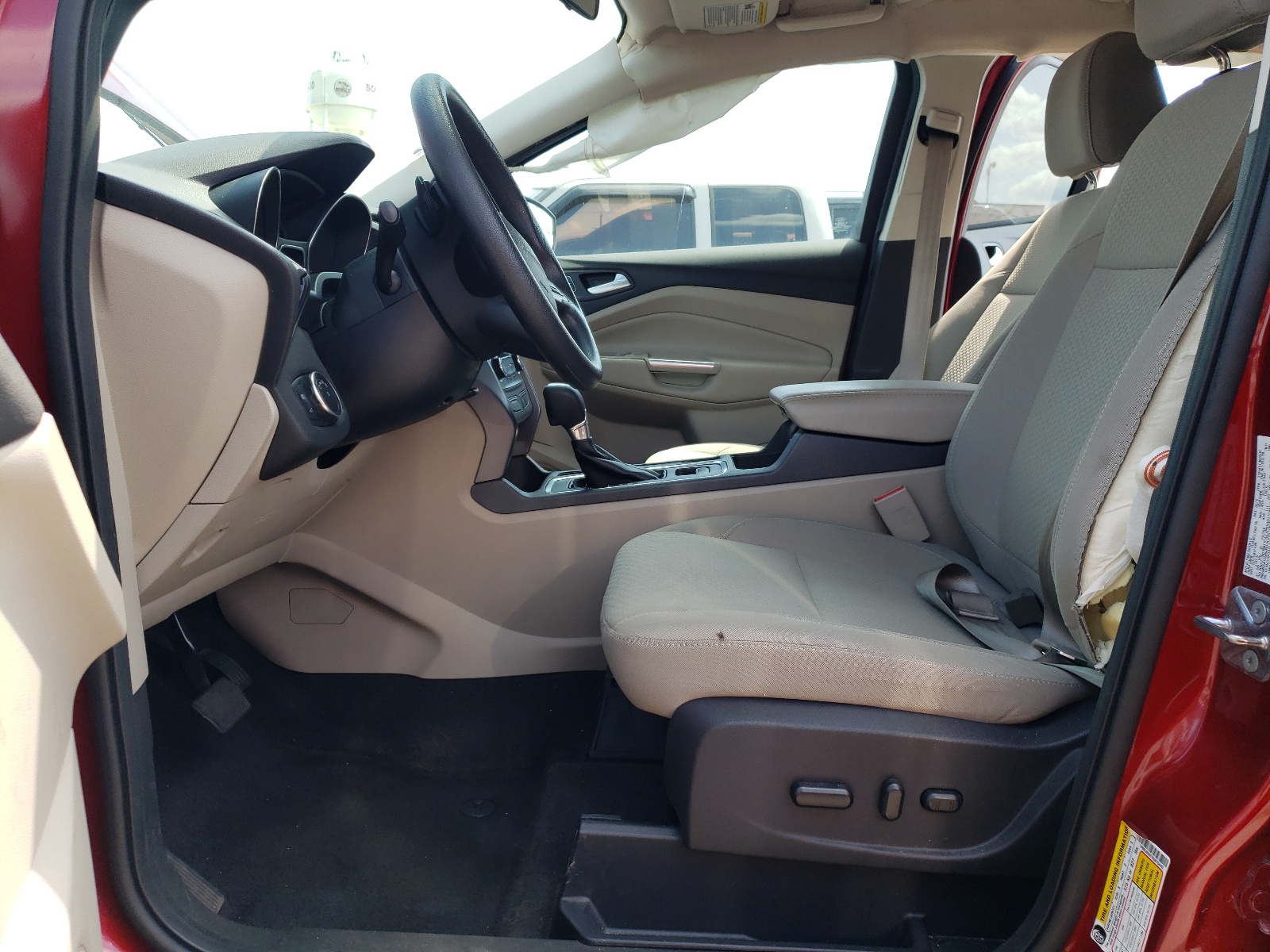 1FMCU9G97HUA76440 2017 Ford Escape Se