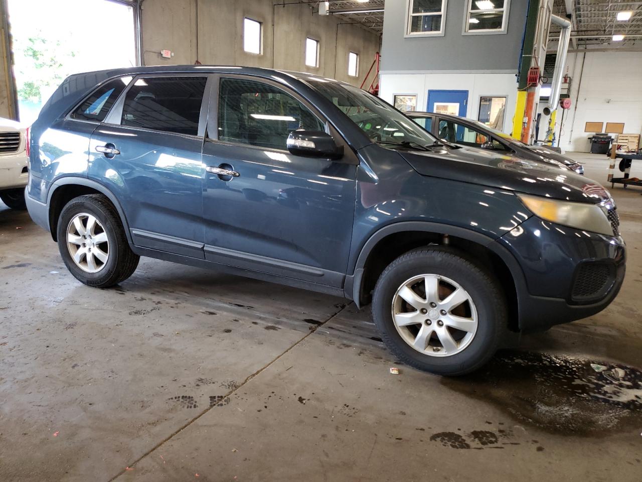 2011 Kia Sorento - Image 4
