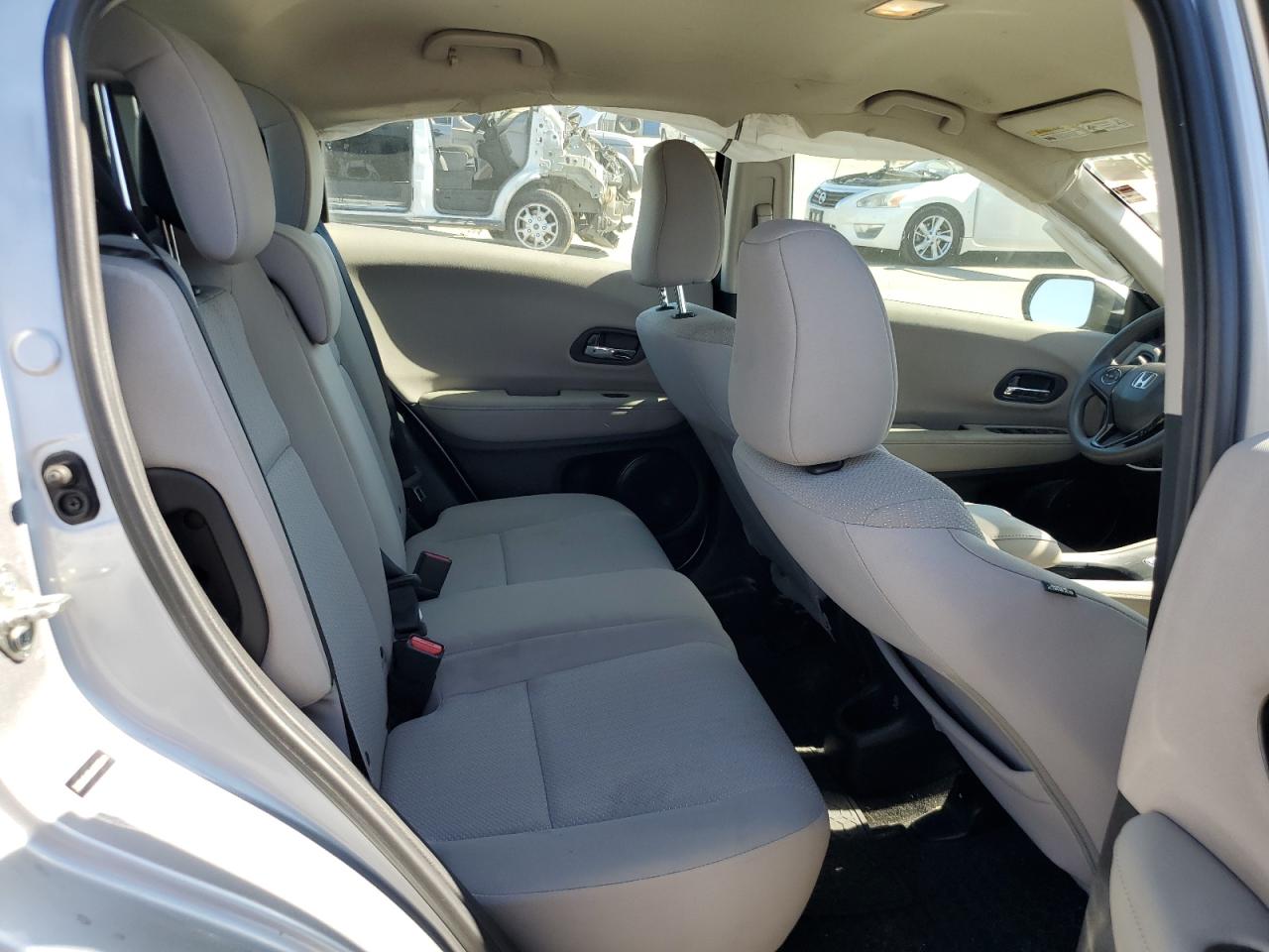 2018 Honda Hr-V Lx VIN: 3CZRU5H35JM723844 Lot: 63316944