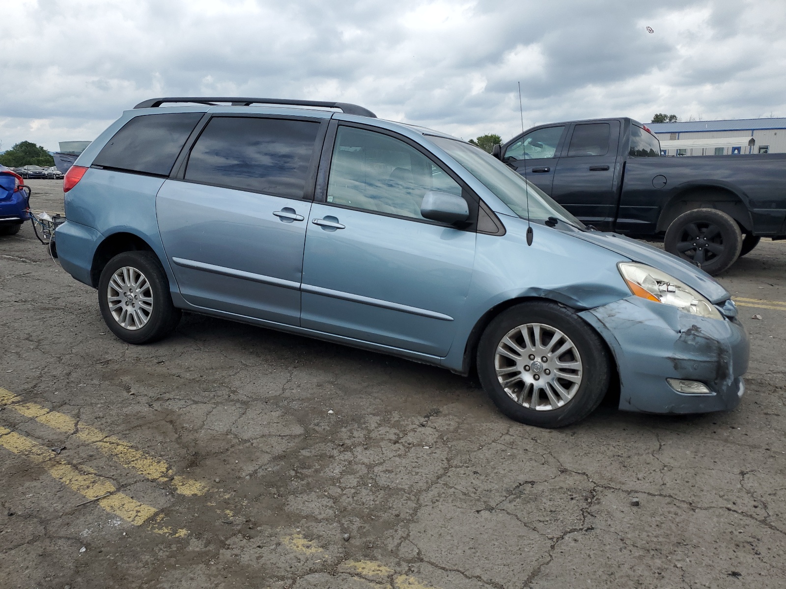 5TDZK22C59S260148 2009 Toyota Sienna Xle