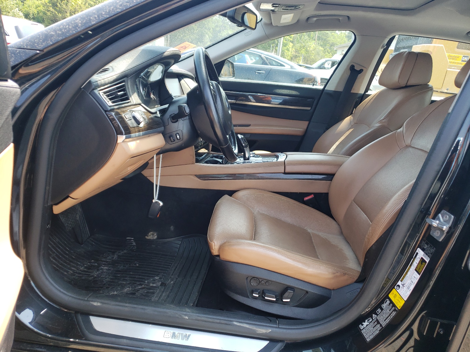 WBAKC8C52CC435284 2012 BMW 750 Lxi