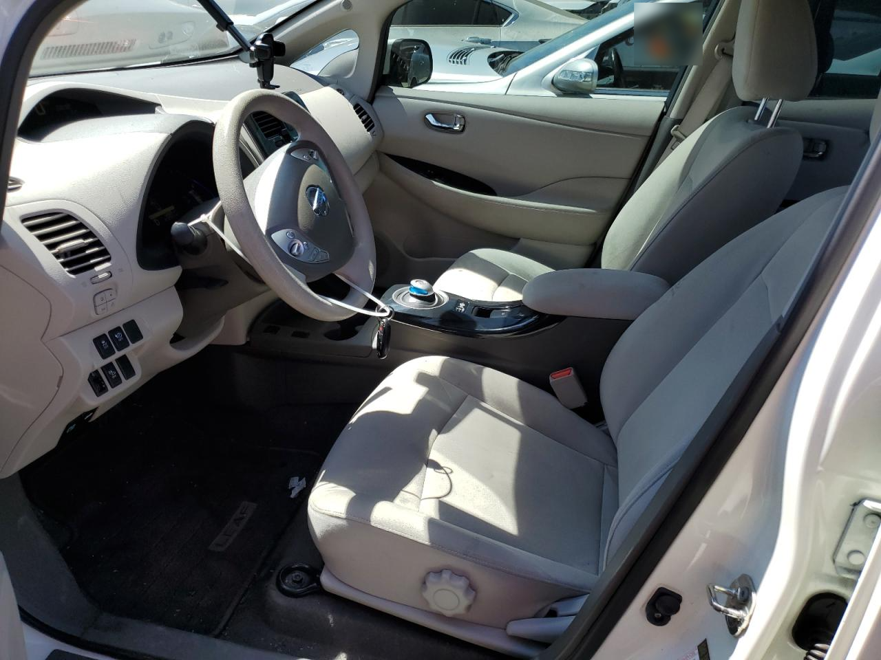 JN1AZ0CP2BT007717 2011 Nissan Leaf Sv