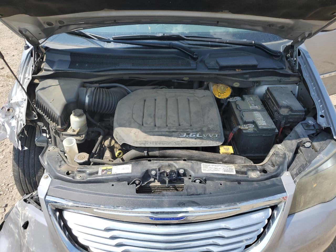 2014 Chrysler Town & Country S VIN: 2C4RC1HG6ER469516 Lot: 61523194