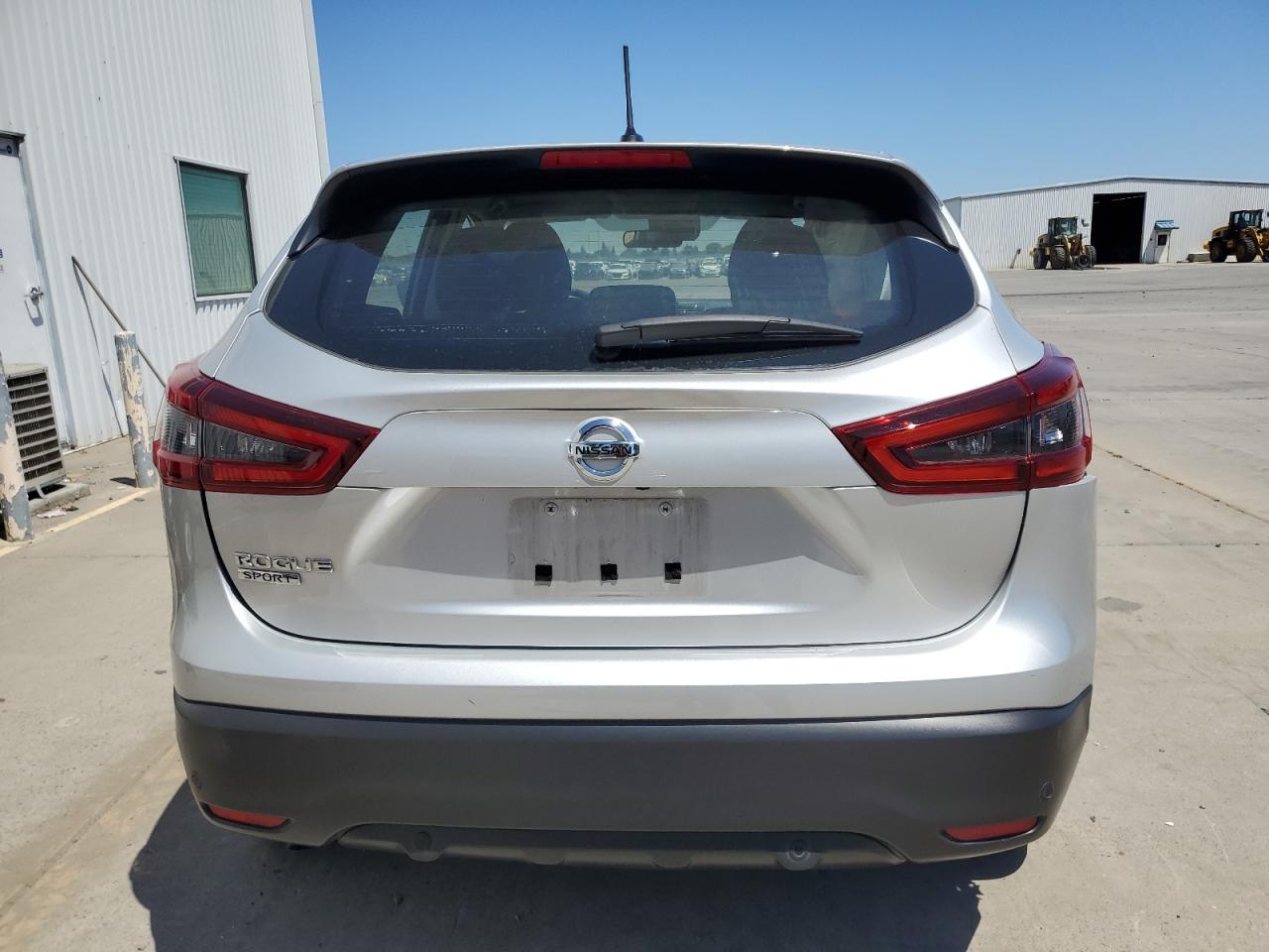 2022 Nissan Rogue Sport S VIN: JN1BJ1AV9NW581852 Lot: 61543544