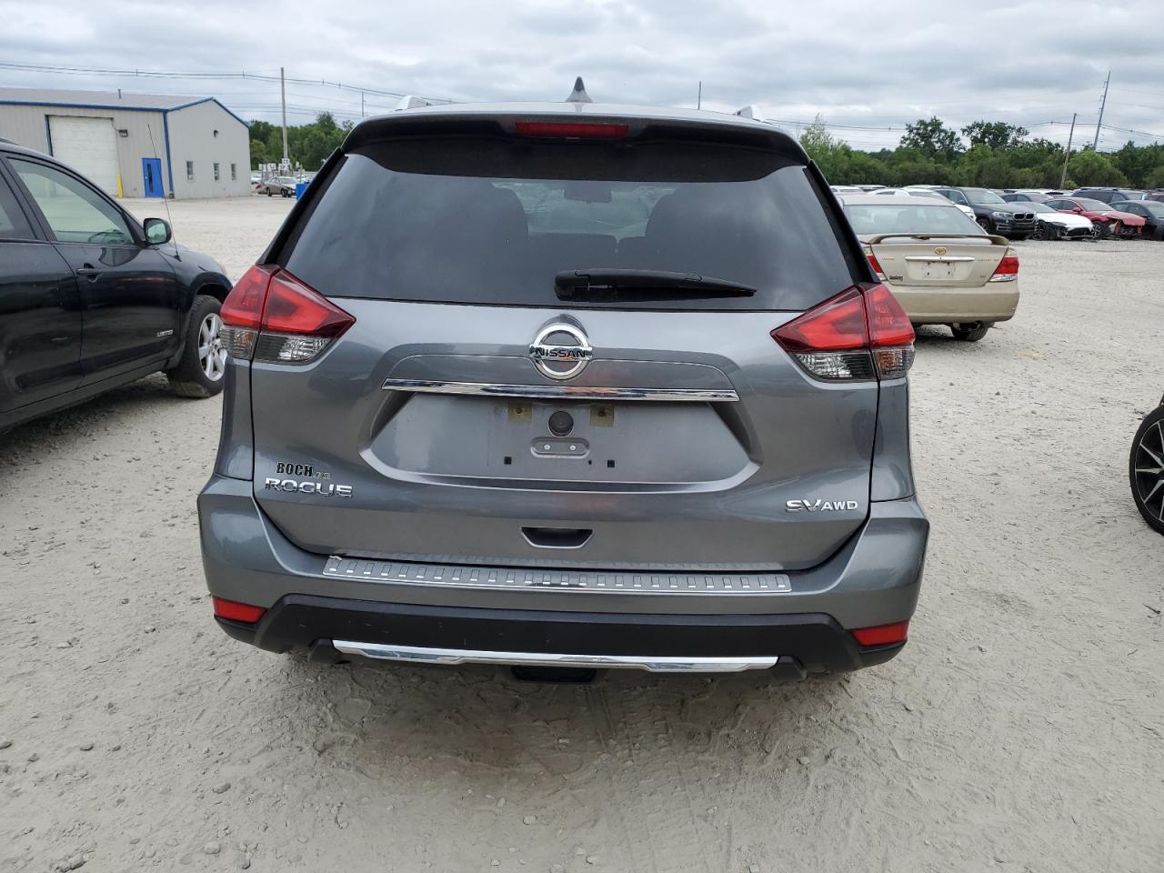 2018 Nissan Rogue S VIN: KNMAT2MV3JP585887 Lot: 64132724