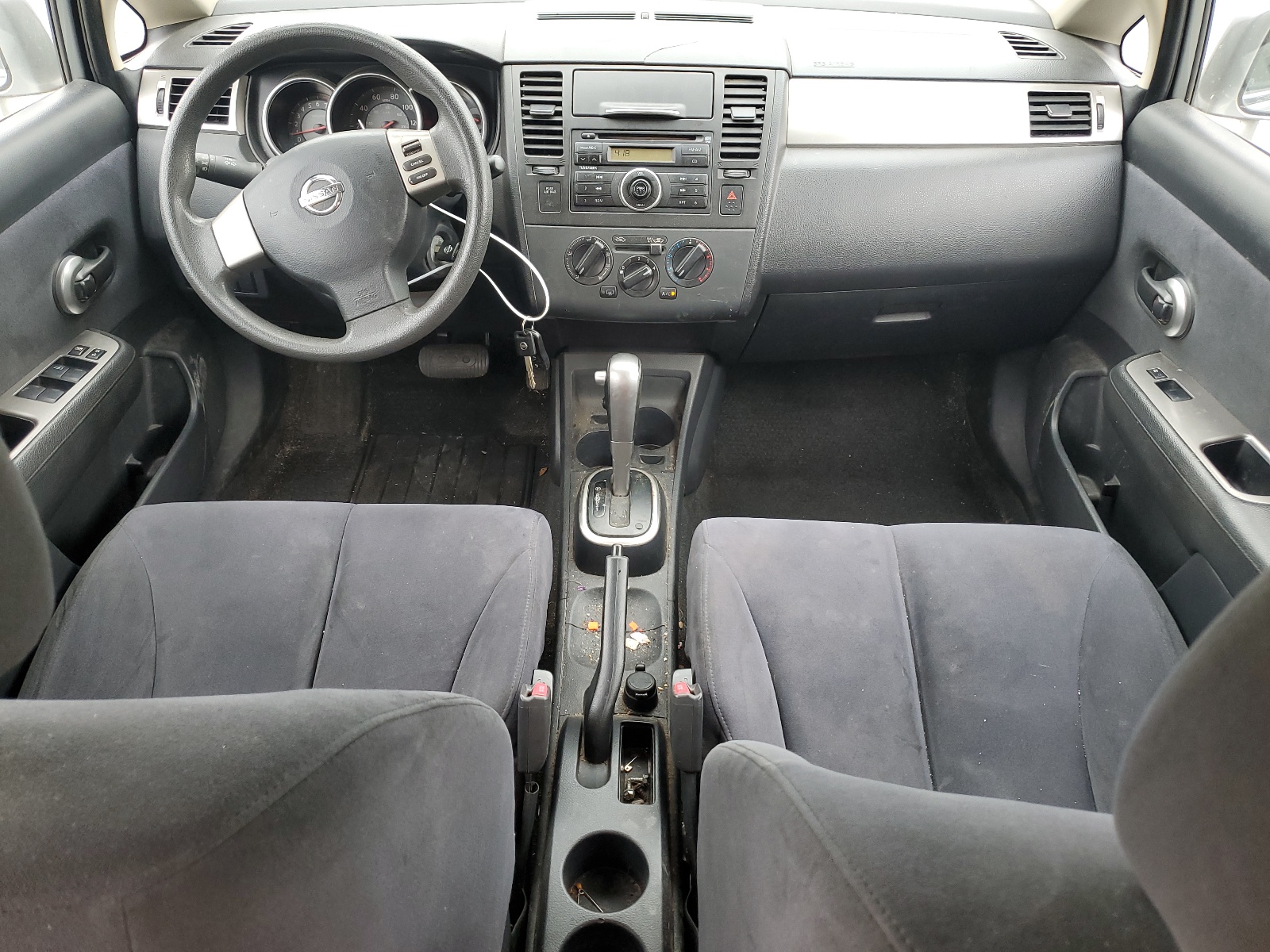 3N1BC11E58L351830 2008 Nissan Versa S