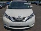 2013 Toyota Sienna Xle იყიდება Brookhaven-ში, NY - Rear End