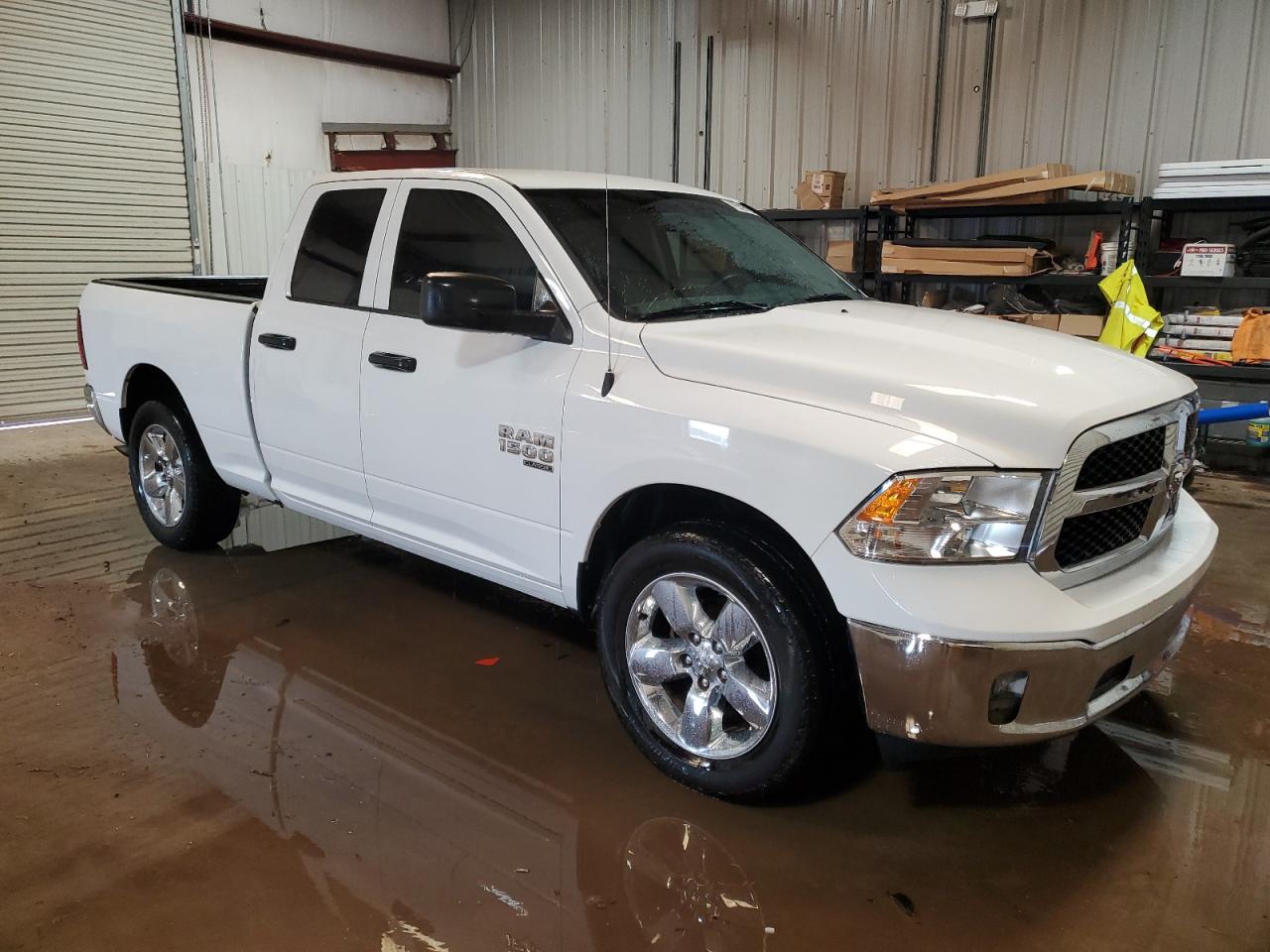 VIN 1C6RR6FG0KS516152 2019 RAM 1500 no.4