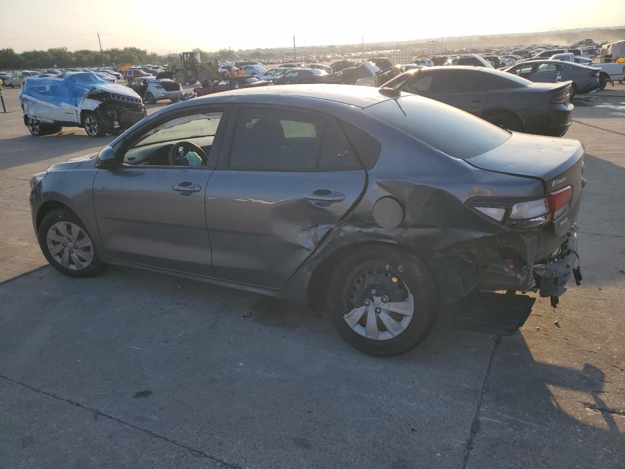 2019 Kia Rio - Image 2