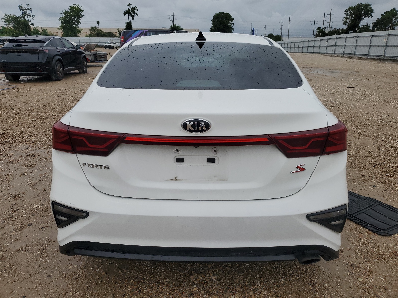 3KPF34AD1KE039460 2019 Kia Forte Gt Line