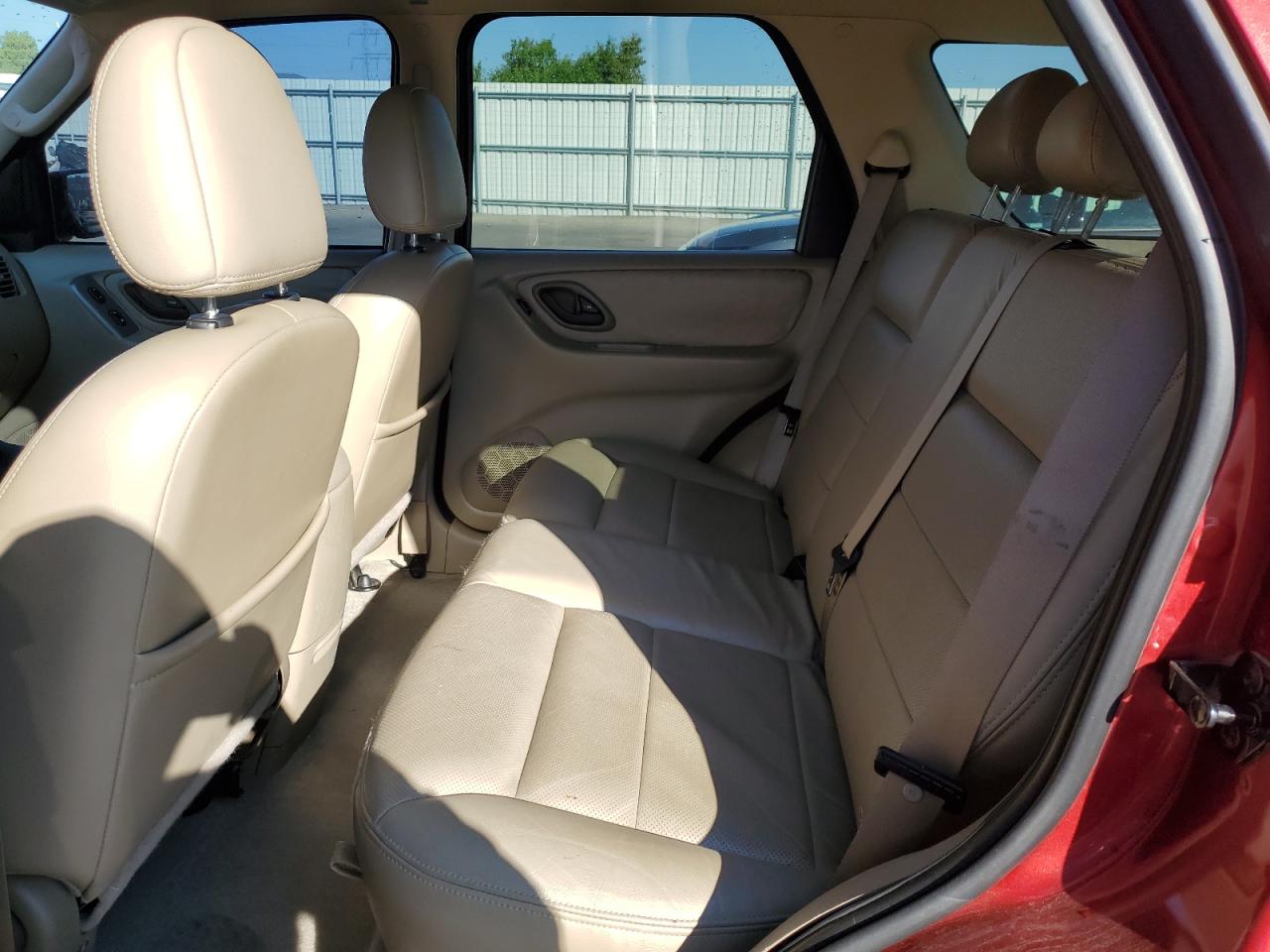 2005 Ford Escape Limited VIN: 1FMCU94185KA26314 Lot: 64650624