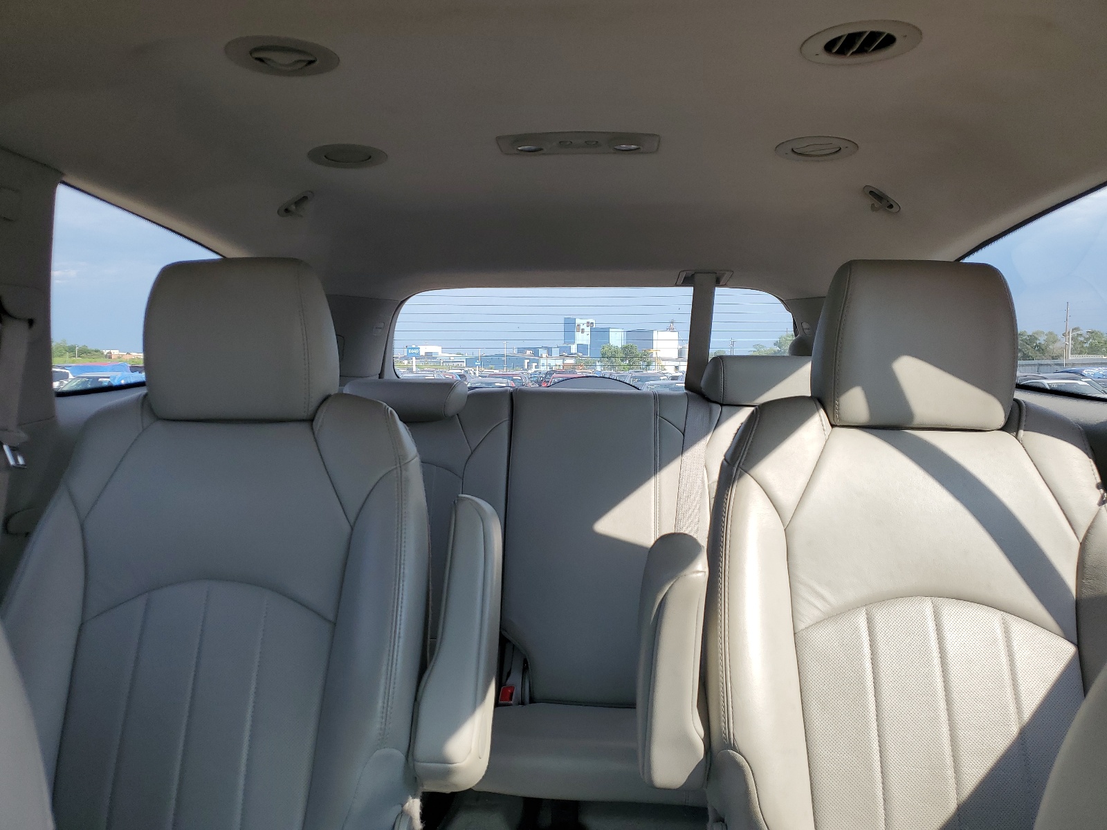 5GAKVBED3BJ327525 2011 Buick Enclave Cxl