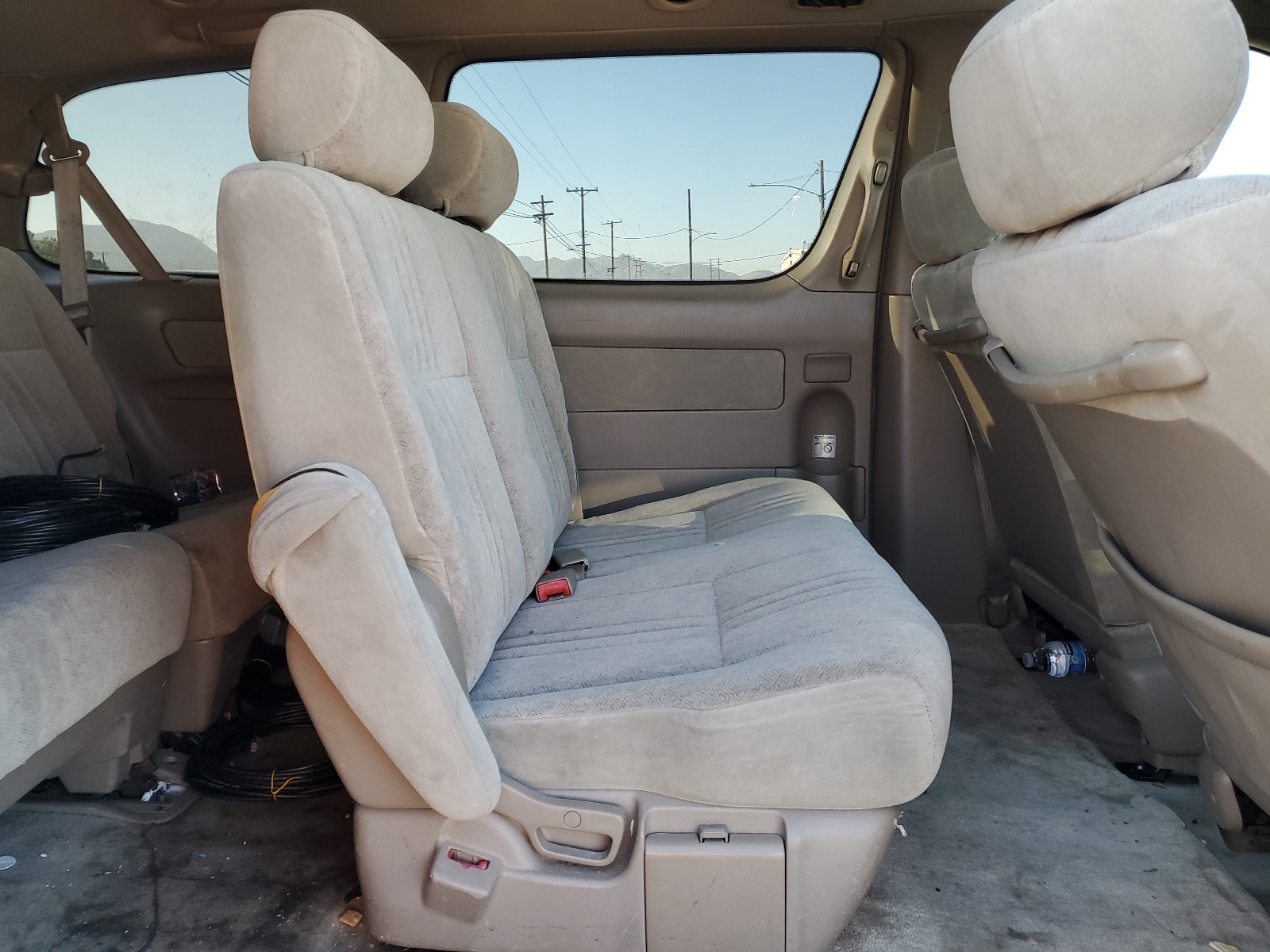 4T3ZF19C8YU281285 2000 Toyota Sienna Ce