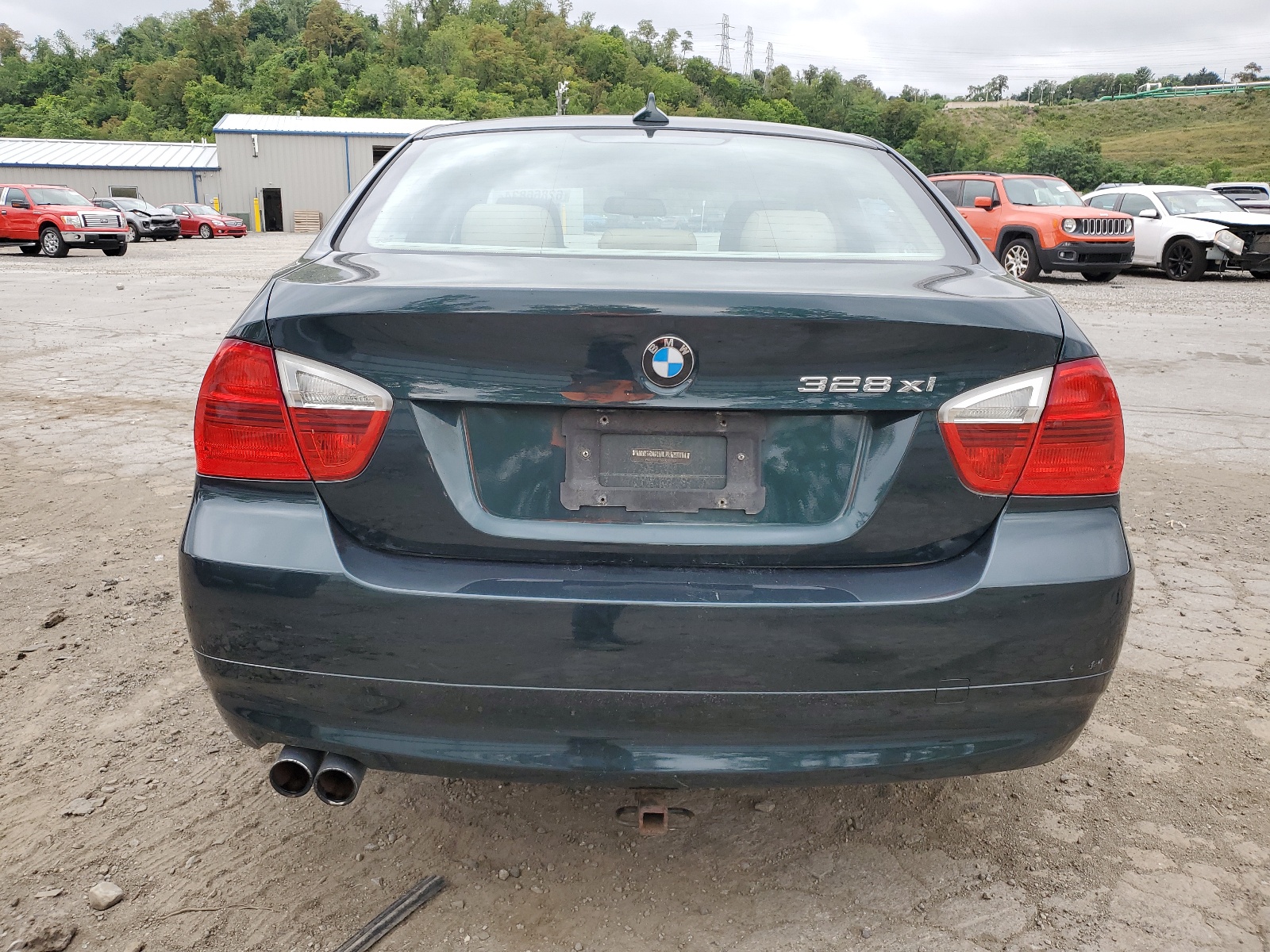 WBAVC93537KX61027 2007 BMW 328 Xi
