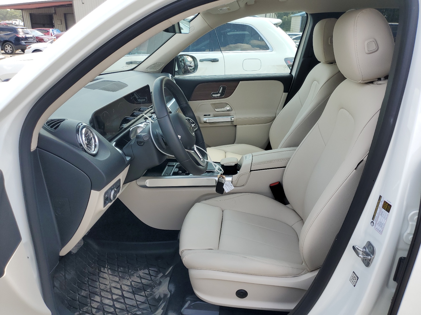 W1N9M0KB6PN022763 2023 Mercedes-Benz Eqb 300 4Matic