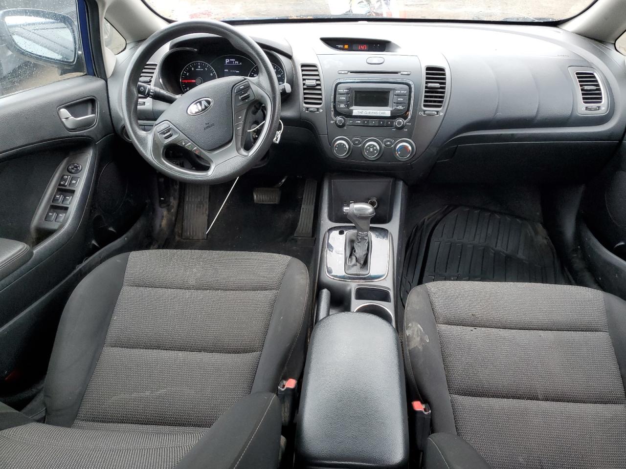 2017 Kia Forte - Image 8