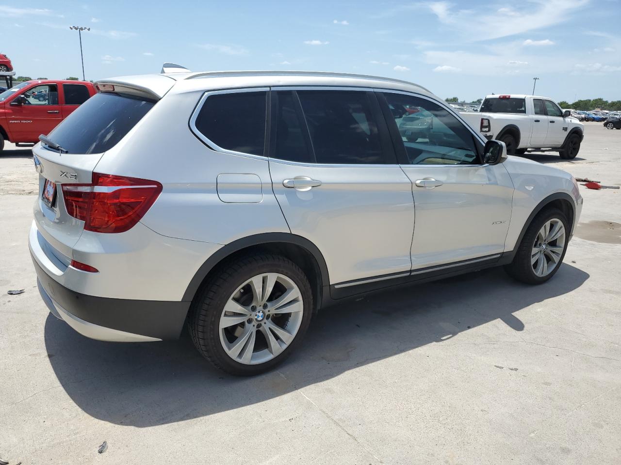 VIN 5UXWX7C55DL978437 2013 BMW X3 no.3