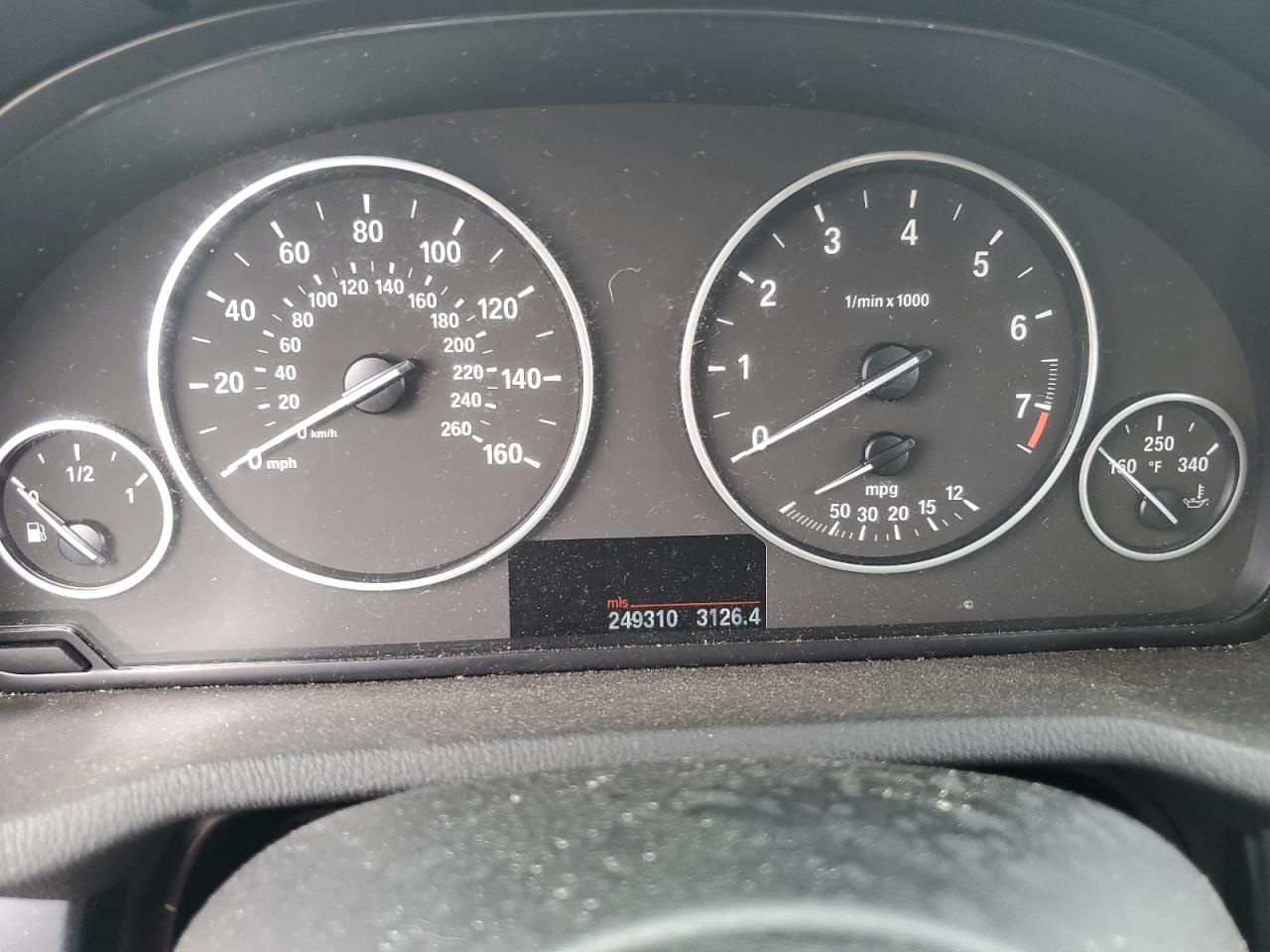 2011 BMW X3 xDrive28I VIN: 5UXWX5C52BL704288 Lot: 62049774