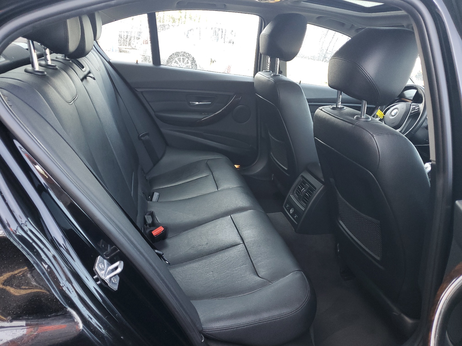 WBA3B3G55FNR88122 2015 BMW 328 Xi