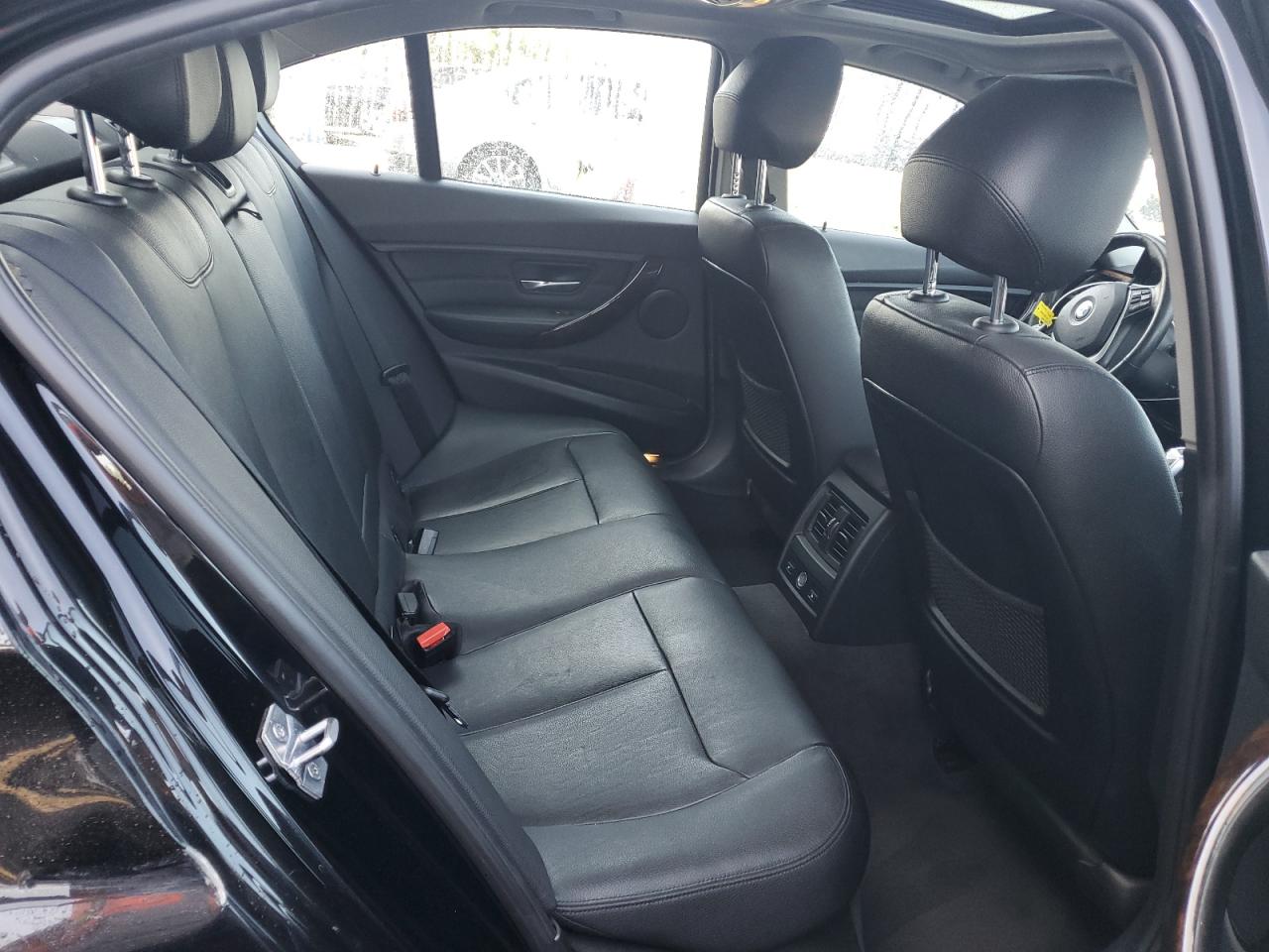 2015 BMW 328 Xi VIN: WBA3B3G55FNR88122 Lot: 63991854