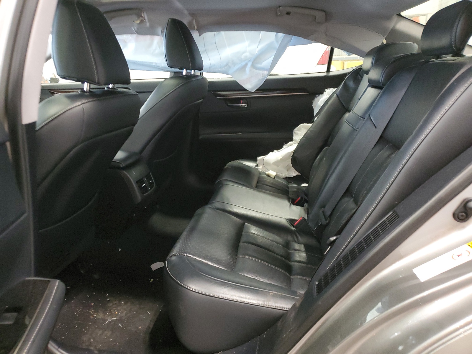 JTHBW1GGXG2122782 2016 Lexus Es 300H