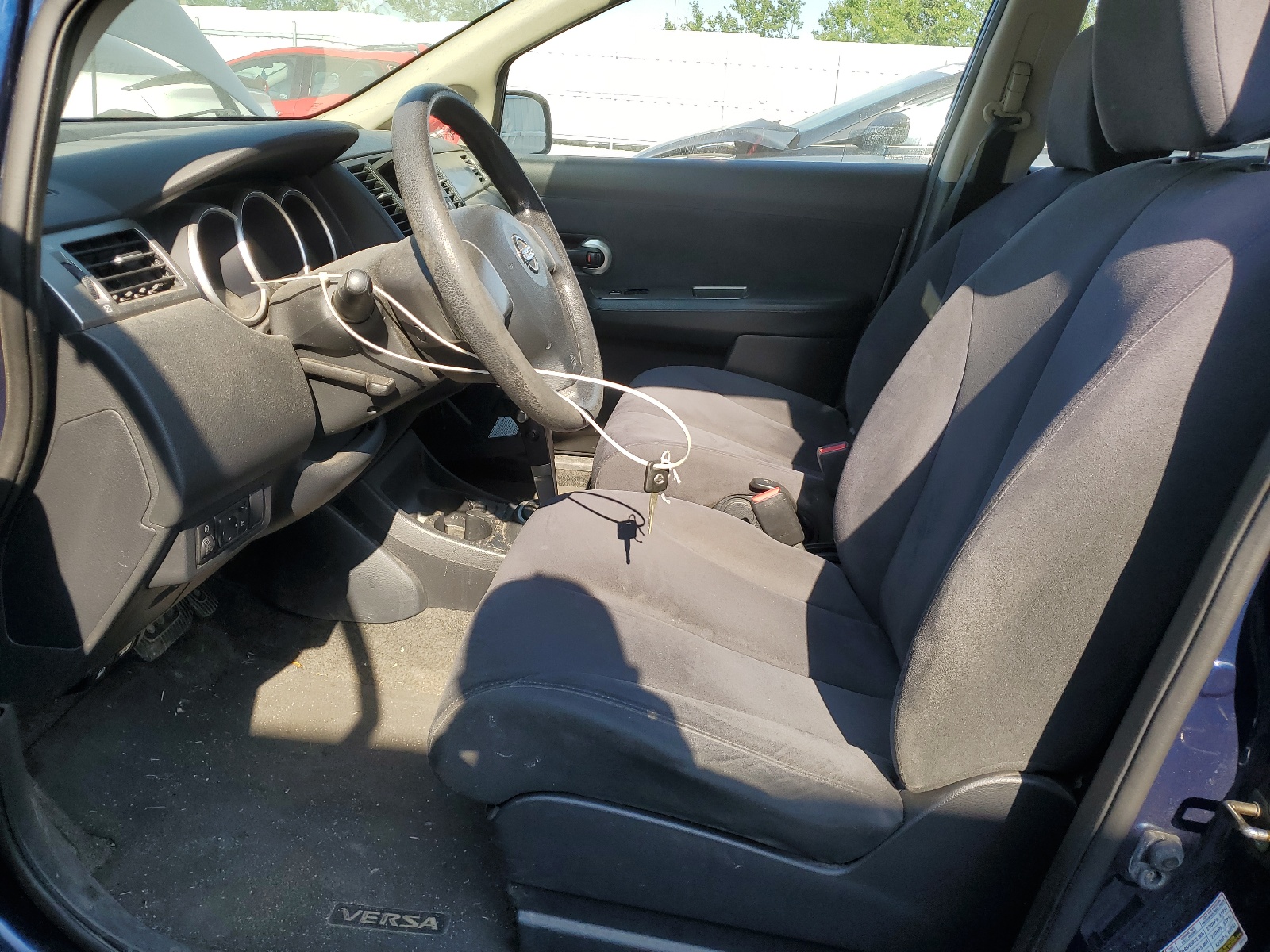 3N1BC13E57L399954 2007 Nissan Versa S