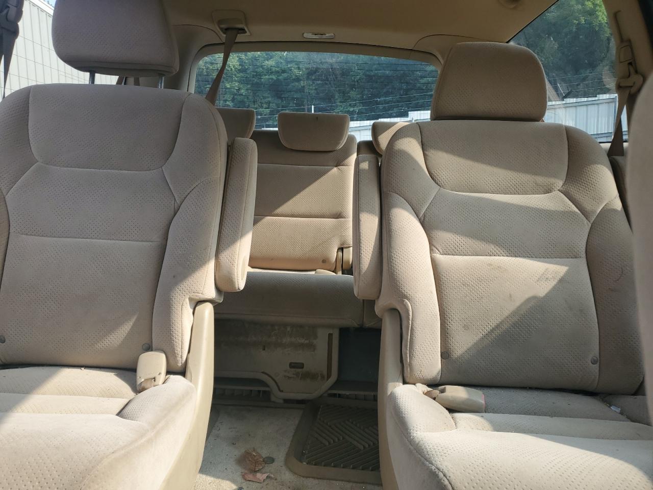 2007 Honda Odyssey Lx VIN: 5FNRL38207B045585 Lot: 64438544