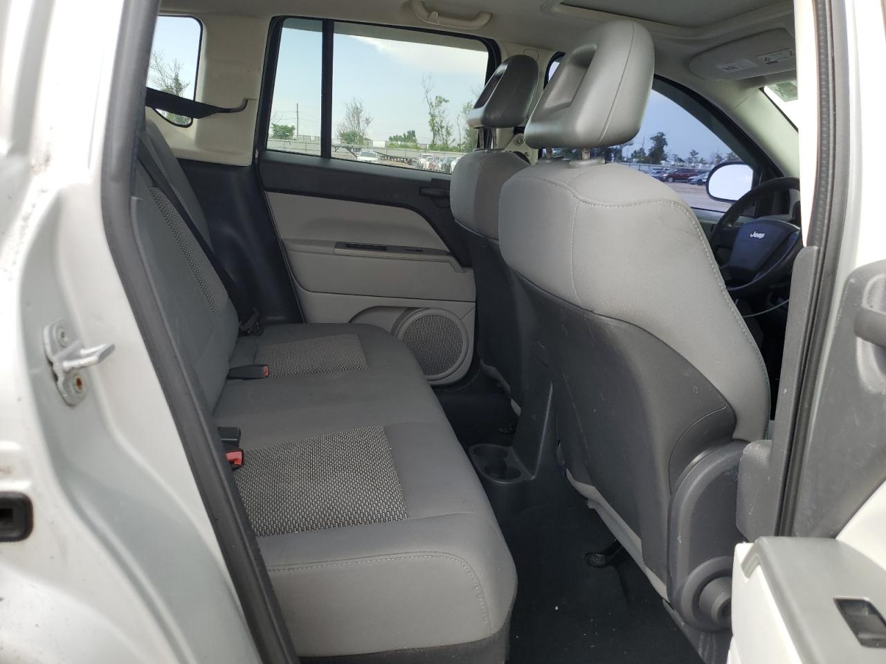 2007 Jeep Compass VIN: 1J8FT47W37D107834 Lot: 64579474