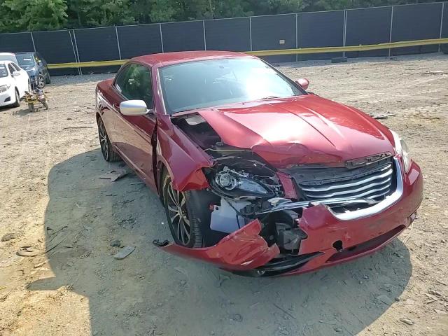 2013 Chrysler 200 S VIN: 1C3BCBGG1DN554613 Lot: 63669414