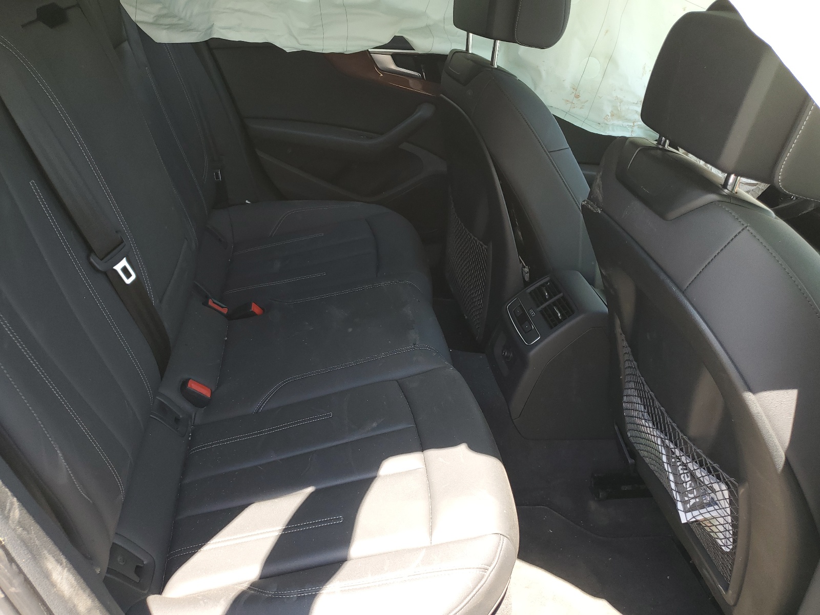 WAUABAF47NN000356 2022 Audi A4 Premium 40