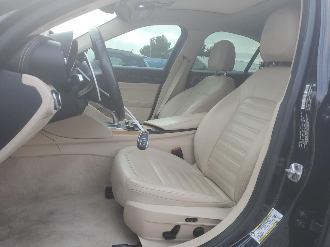 2018 Alfa Romeo Giulia Ti VIN: ZARFAECN2J7565859 Lot: 63962404