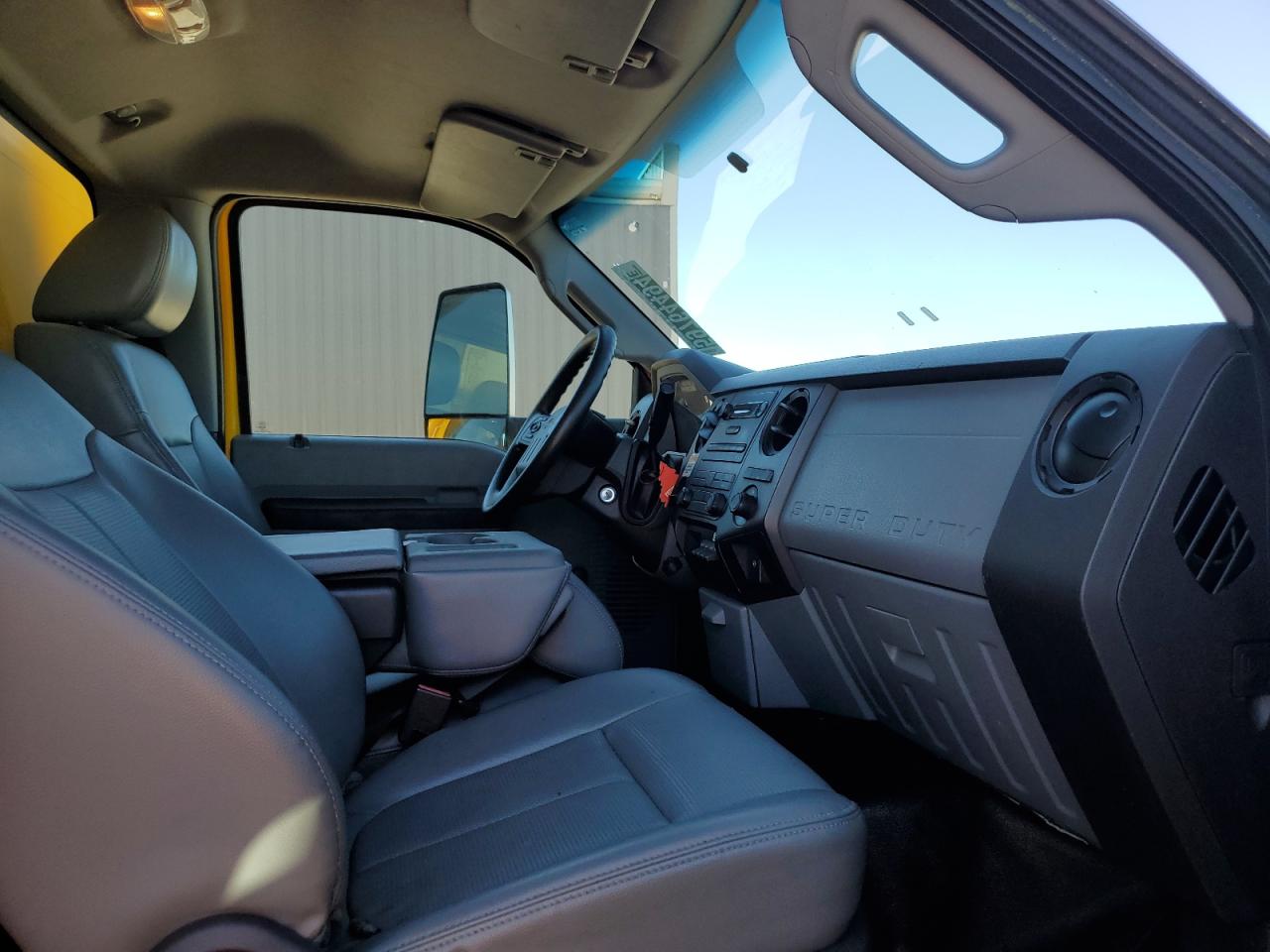 1FDNF6AY4HDB01036 2017 Ford F650 Super Duty