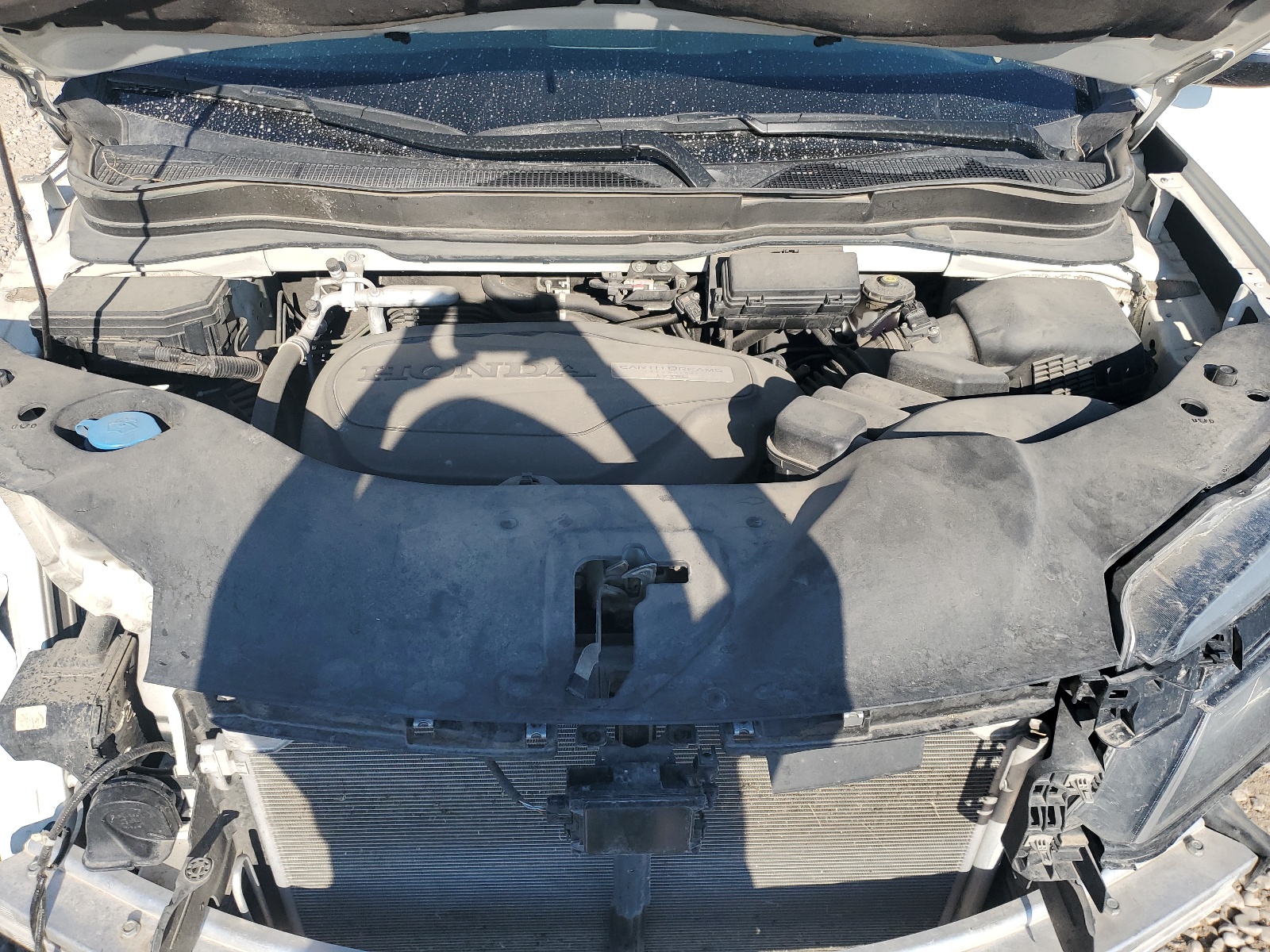 5FNYF6H9XJB011470 2018 Honda Pilot Touring