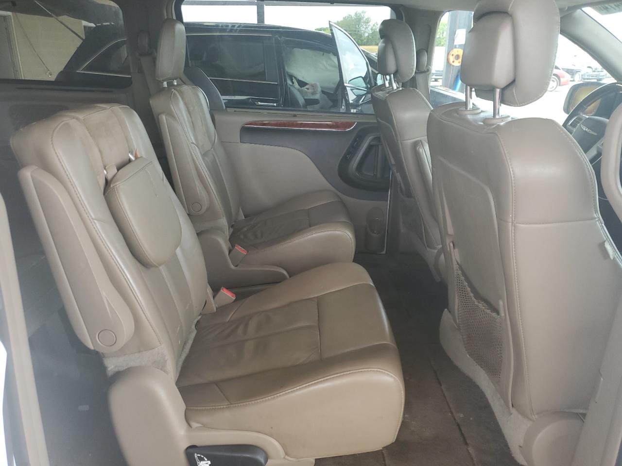 2015 Chrysler Town & Country Limited Platinum VIN: 2C4RC1GG7FR711295 Lot: 64769474