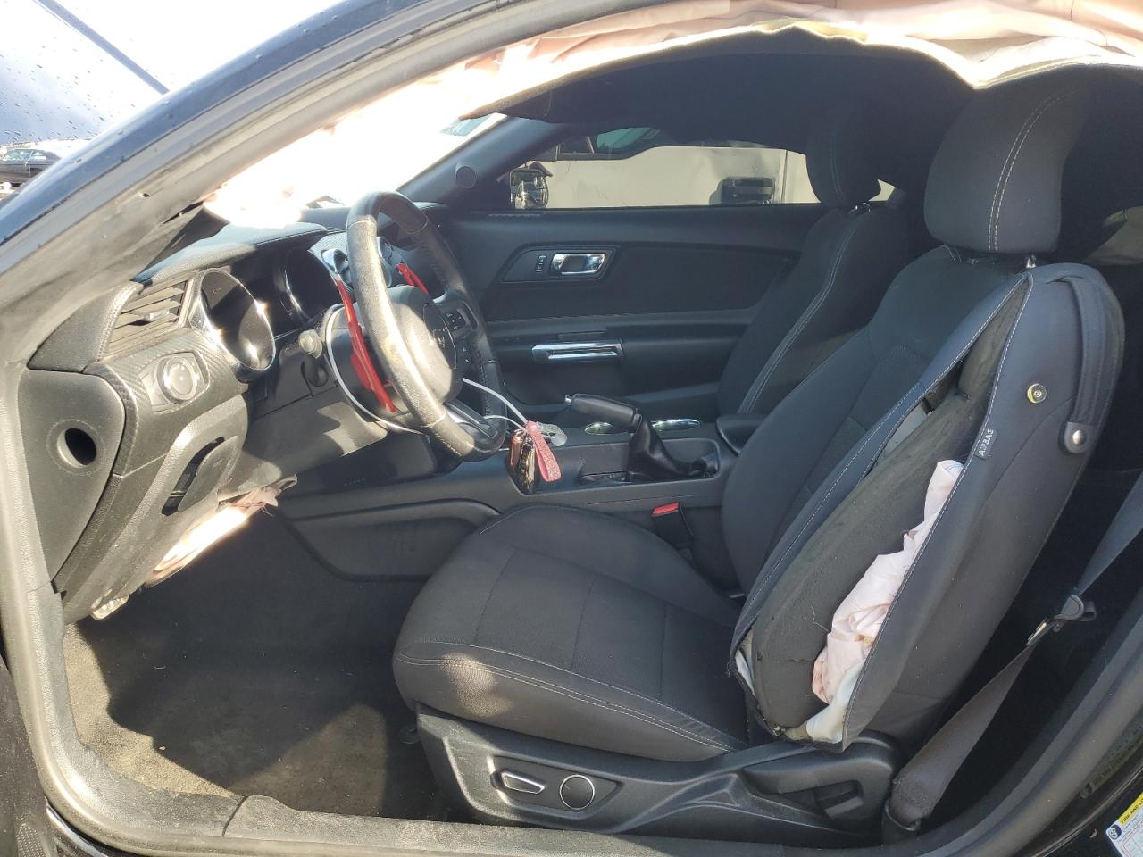 2016 Ford Mustang VIN: 1FA6P8AM1G5220899 Lot: 61944244