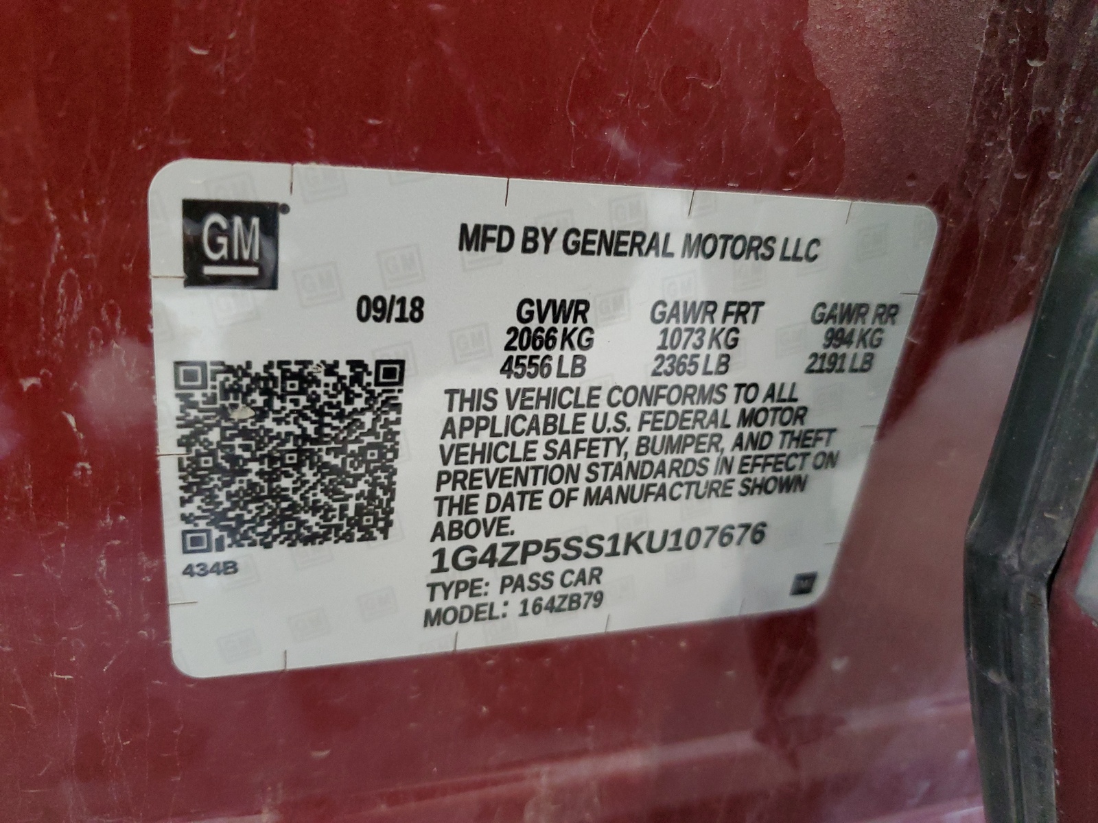 1G4ZP5SS1KU107676 2019 Buick Lacrosse Essence