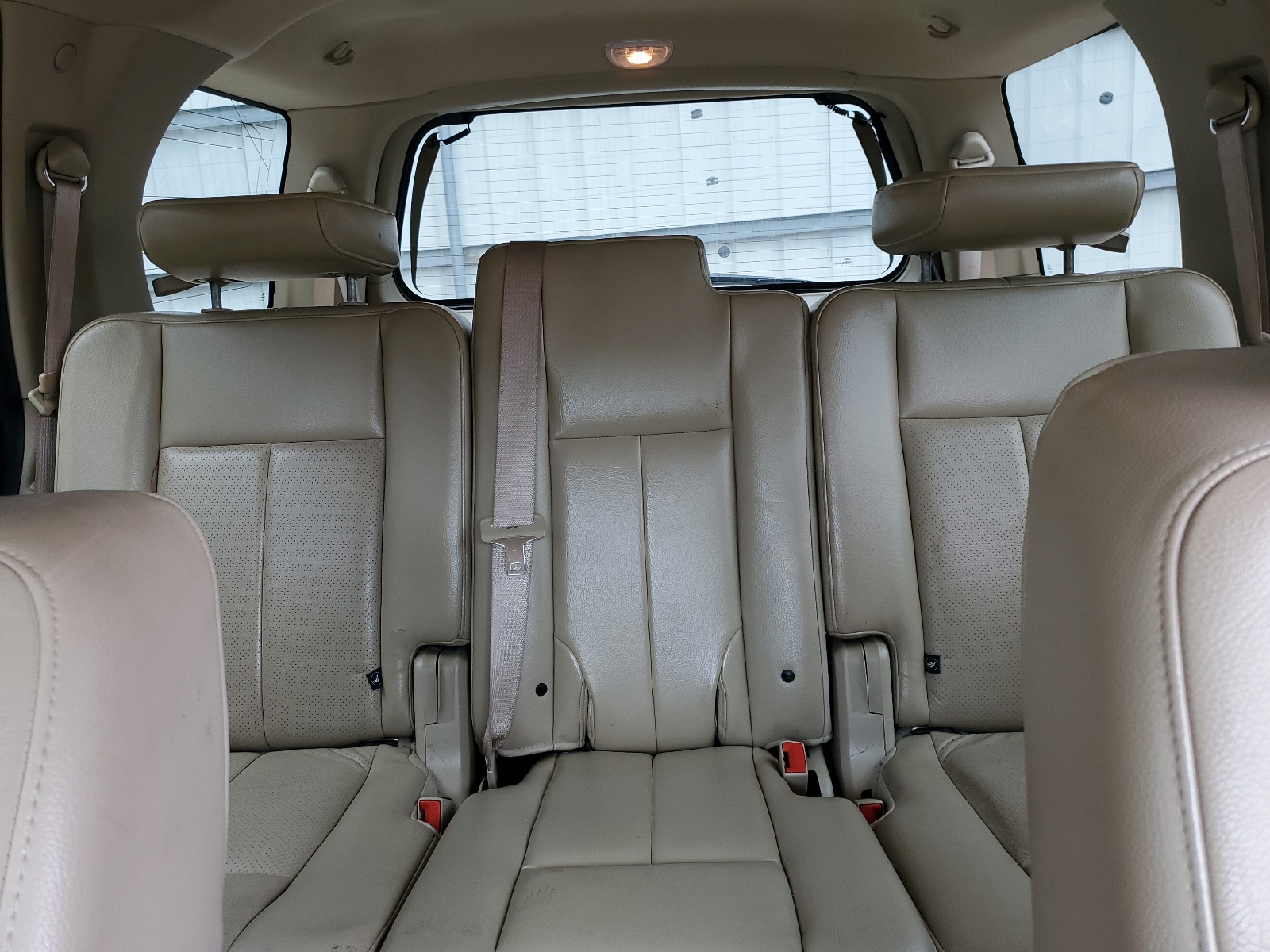 1FMJU1J55AEB68001 2010 Ford Expedition Eddie Bauer