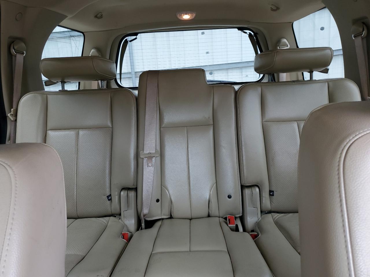 2010 Ford Expedition Eddie Bauer VIN: 1FMJU1J55AEB68001 Lot: 62886894