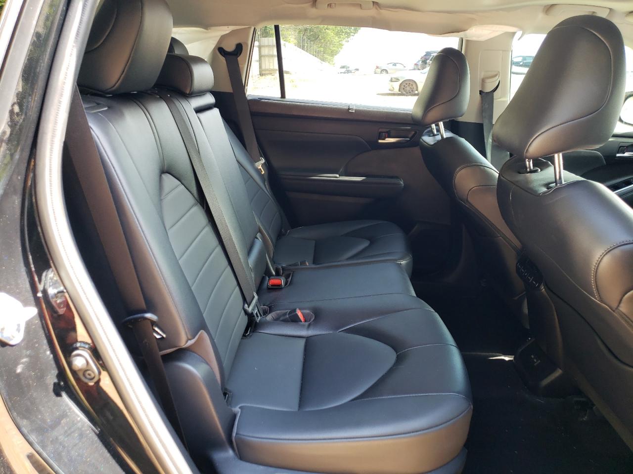 2022 Toyota Highlander Xle VIN: 5TDGZRAH7NS091768 Lot: 65058724